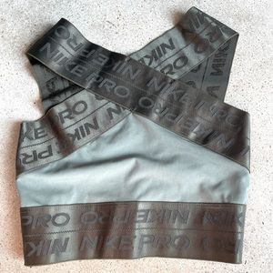 Nike cross strap sports bra
